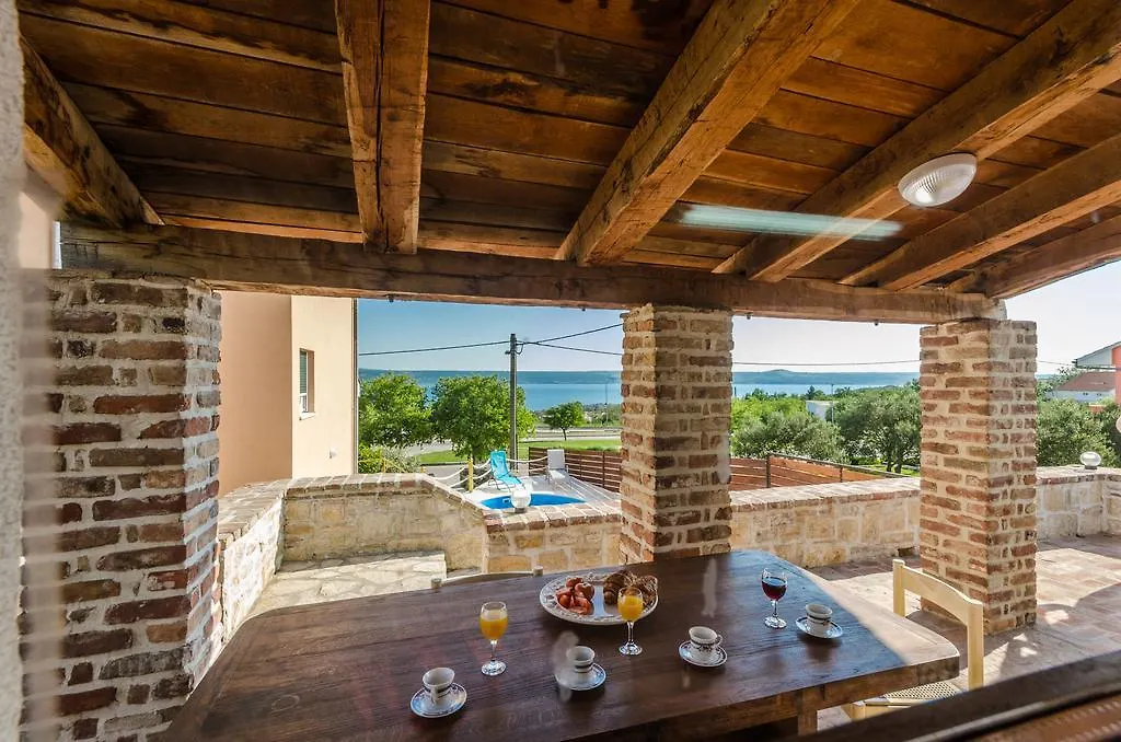 Villa Zubak Maslenica